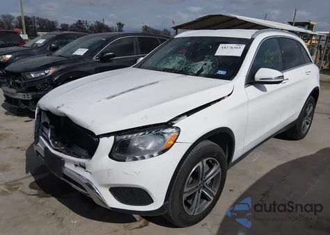2019 Mercedes-Benz Glc 300 from USA, damaged, VIN WDC0G4JB1KV157670